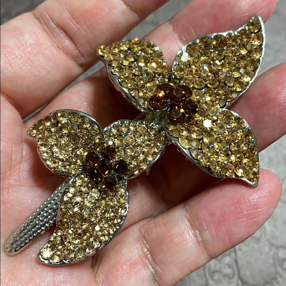 ?Swarovski?Crystal elements hair pin